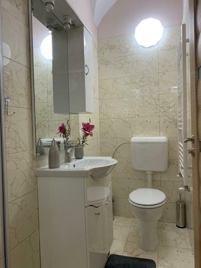 36 Central Residence บราชอฟ ภายนอก รูปภาพ